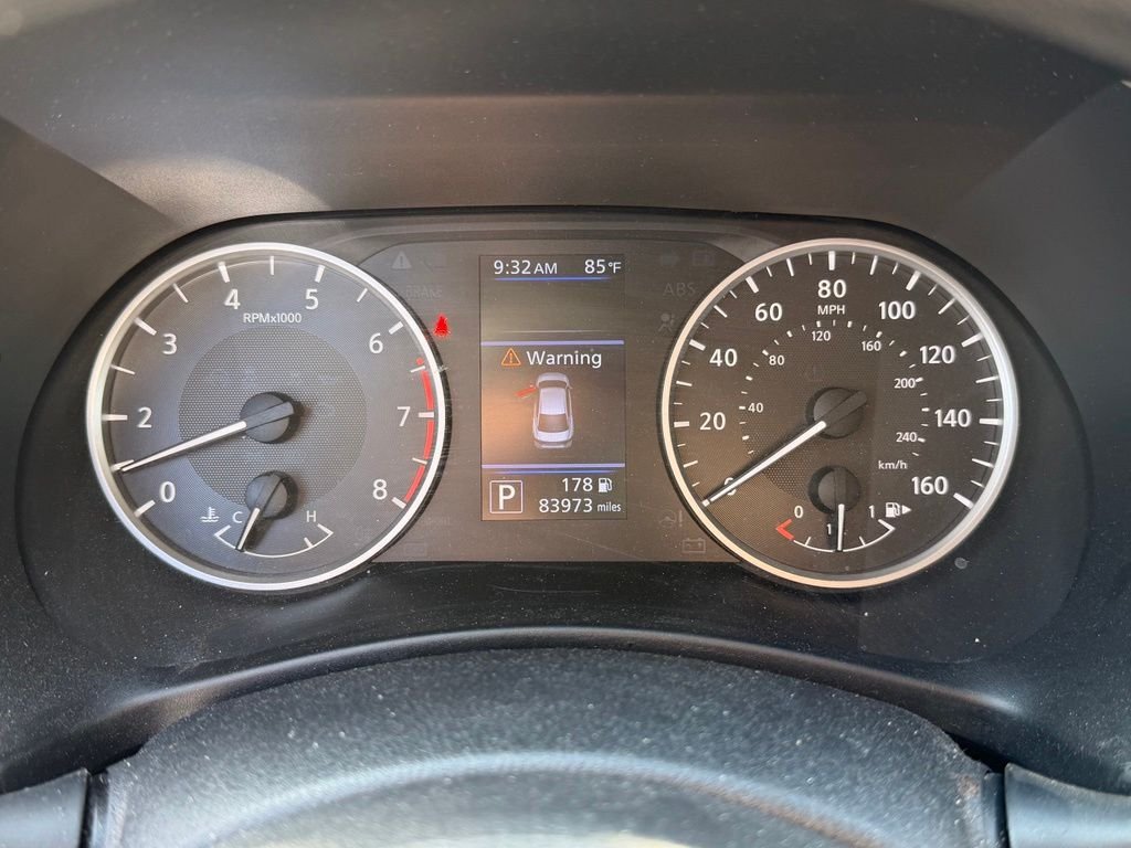 Used 2020 Gray Nissan S image 16