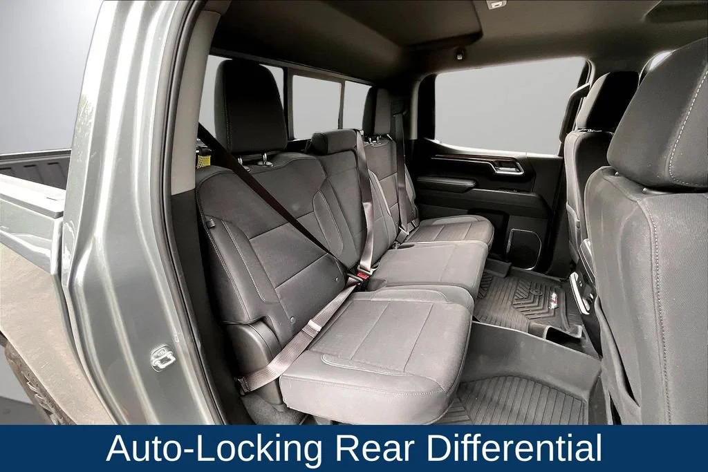 Used 2025 Sterling Gray Metallic Chevrolet LT Trail Boss image 27