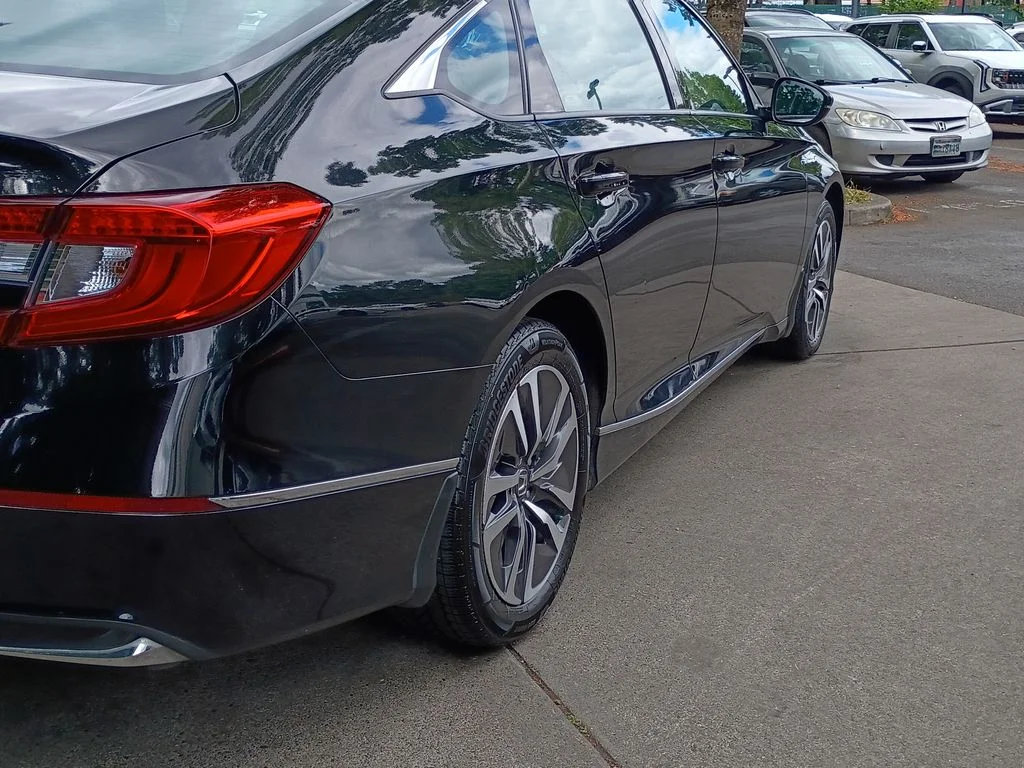 Used 2020  Honda EX-L image 4