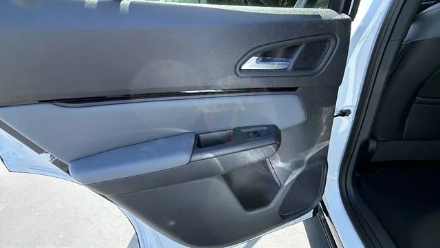 New 2026 Frostline White Pearl Honda AWD Touring image 14