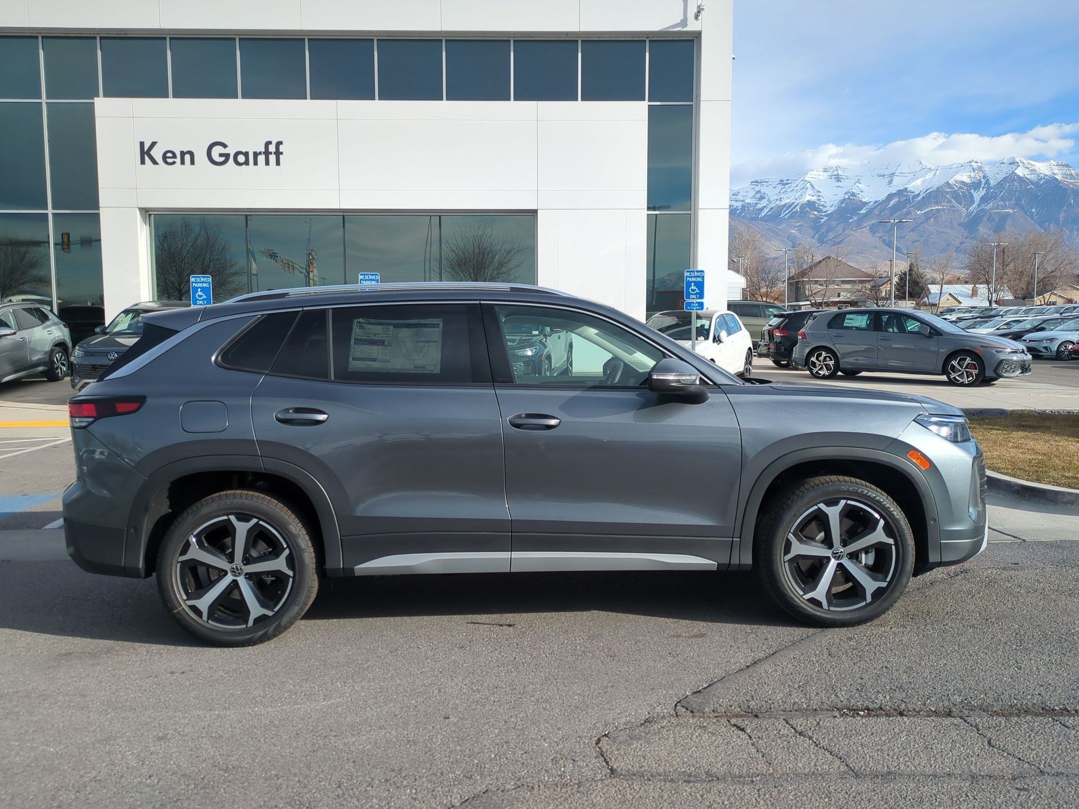 New 2026 Platinum Gray Metallic Volkswagen SE image 2