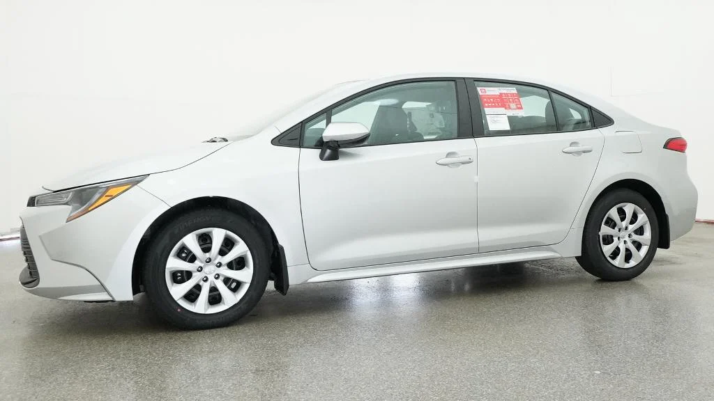 New 2026 Classic Silver Metallic Toyota LE image 4