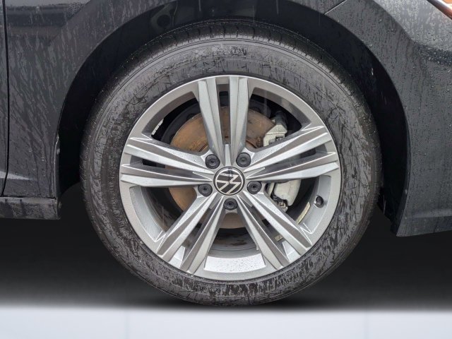 Used 2024  Volkswagen 1.5T SE image 11