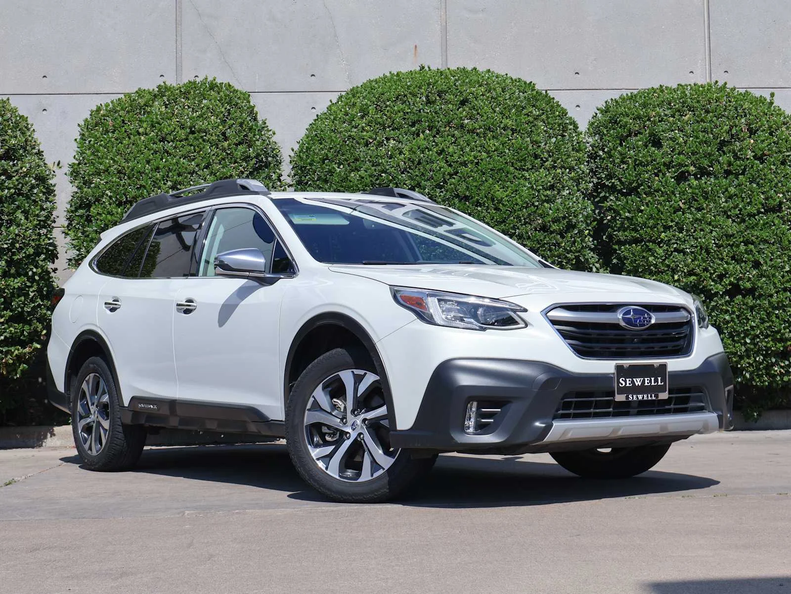 Certified Used 2022 Crystal White Pearl Subaru Touring XT image 3