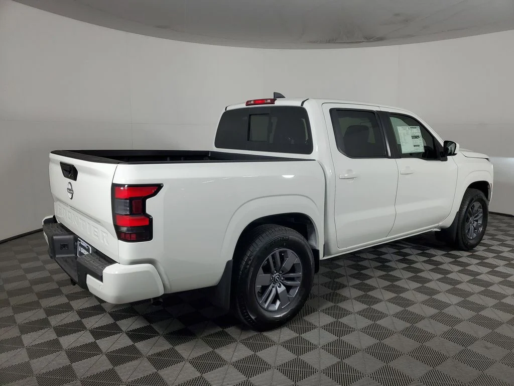 New 2026 White Nissan SV image 4