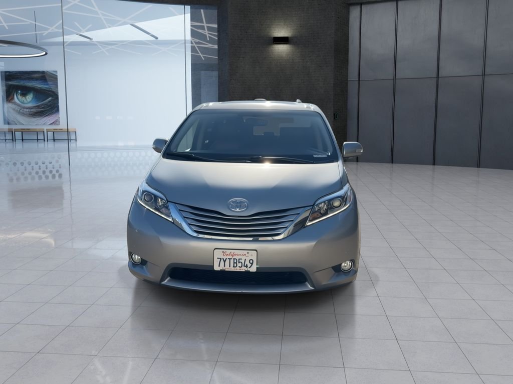 Used 2017 Silver Toyota Limited image 3