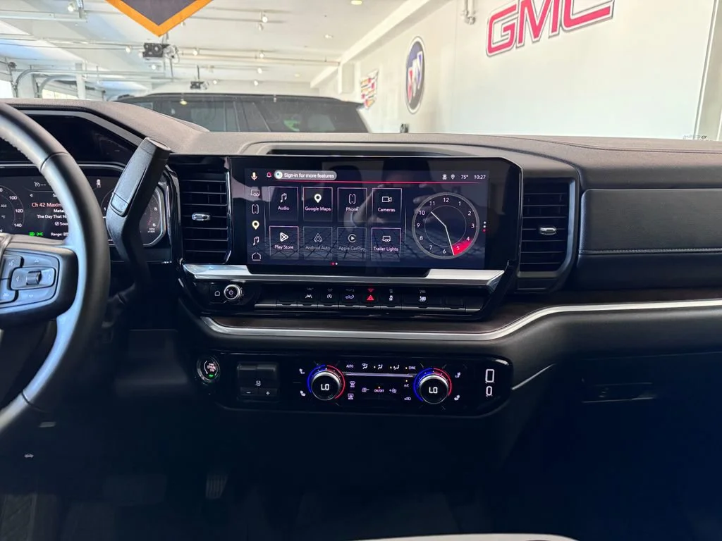 2026 GMC Sierra 1500 SLT - Photo 19