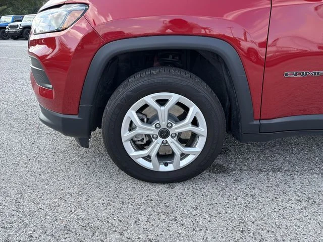 Used 2025 Red Jeep Sport image 31