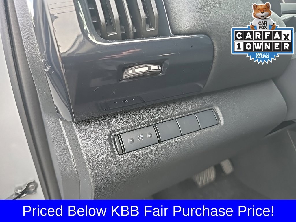 Used 2025 Silver Nissan S image 23