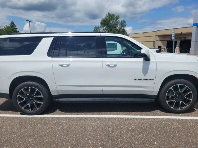 Used 2023 Chevrolet Suburban RST with VIN 1GNSKEKL4PR560575 for sale in Eden Prairie, Minnesota
