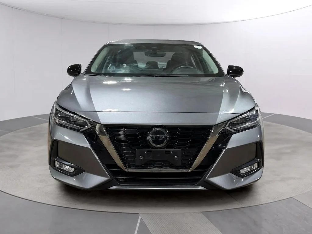 Certified Used 2023 Gun Metallic Nissan SR image 8