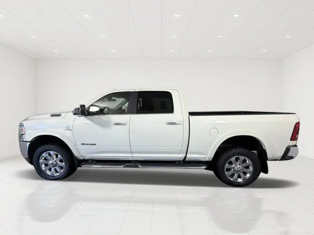 Certified Used 2022 White Ram Laramie image 3