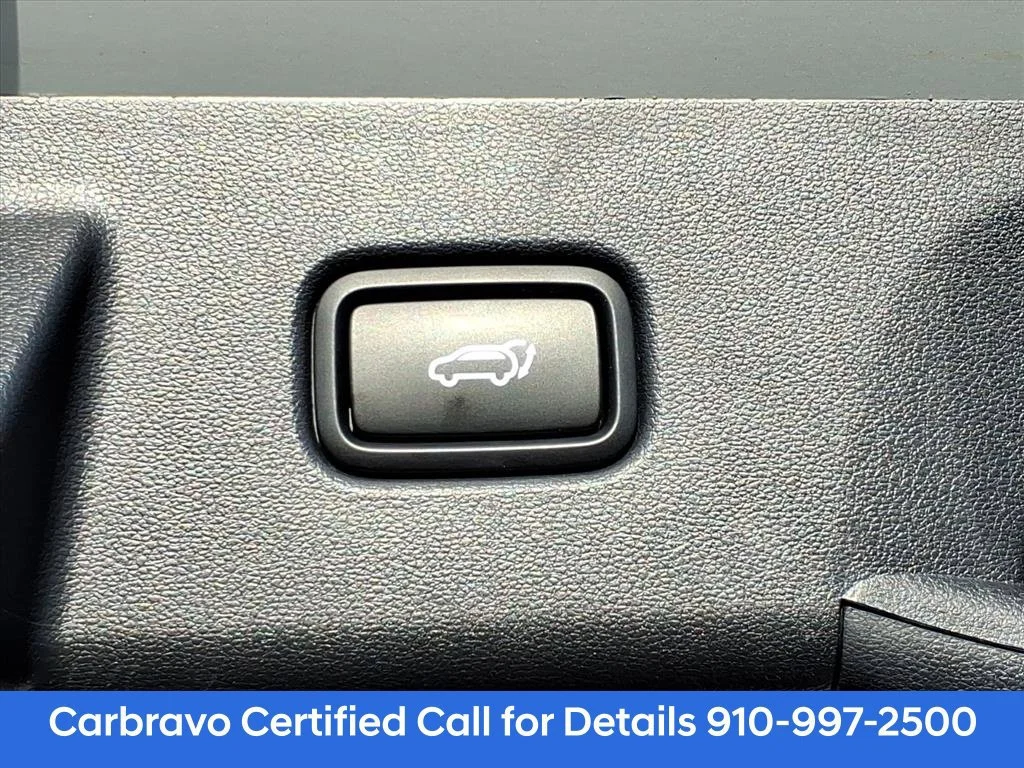 Used 2026 White Hyundai SEL image 22