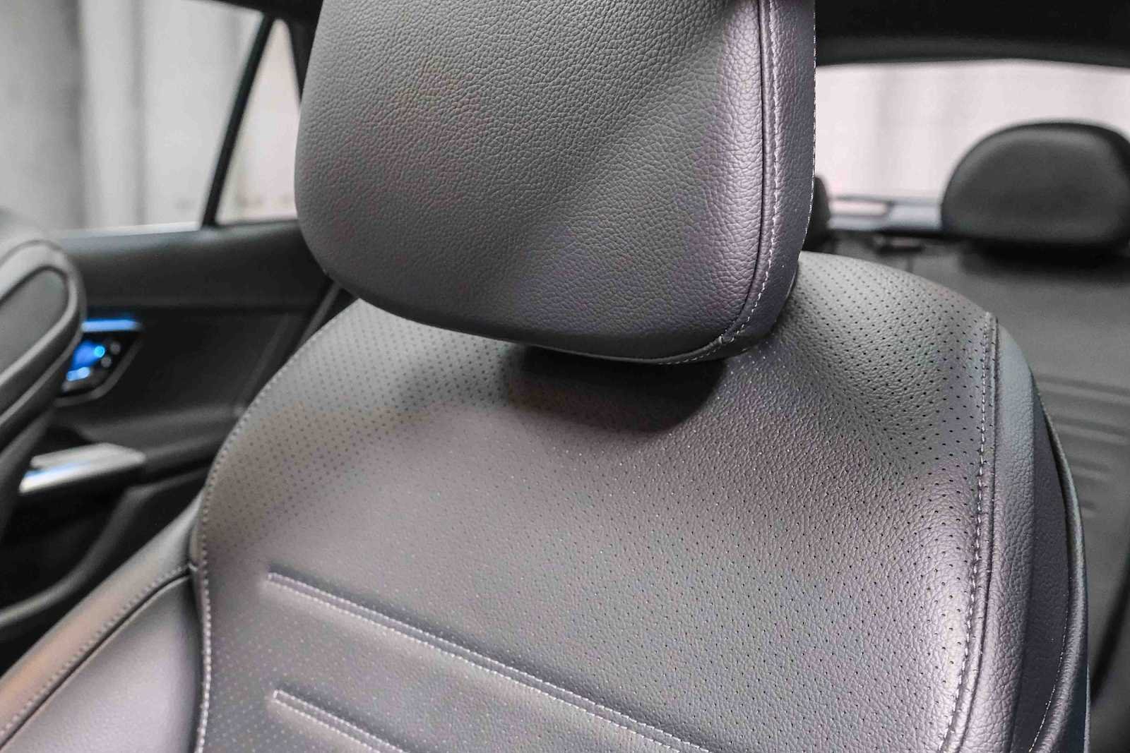Certified Used 2023 Black Mercedes-Benz GLC 300 image 27