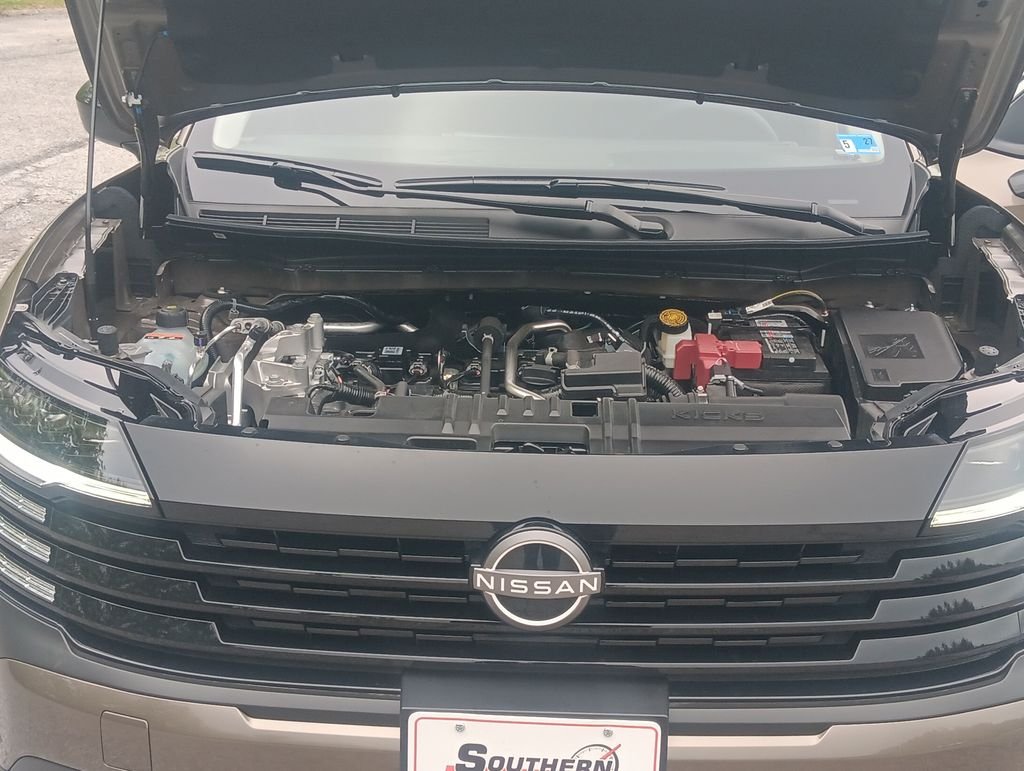 New 2026 Canyon Bronze Metallic Nissan SV image 21