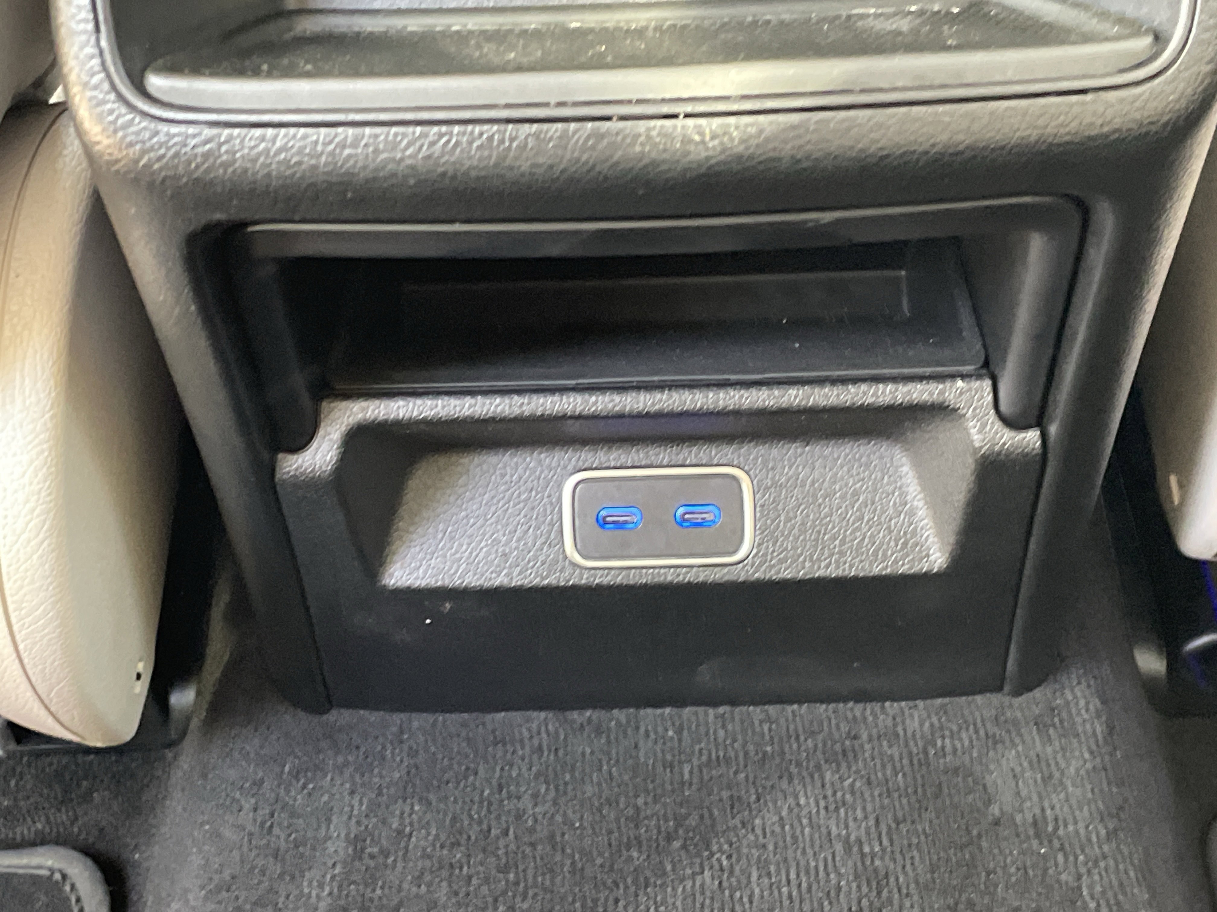 Certified Used 2024 Polar White Mercedes-Benz GLE 450 4MATIC® SUV image 41