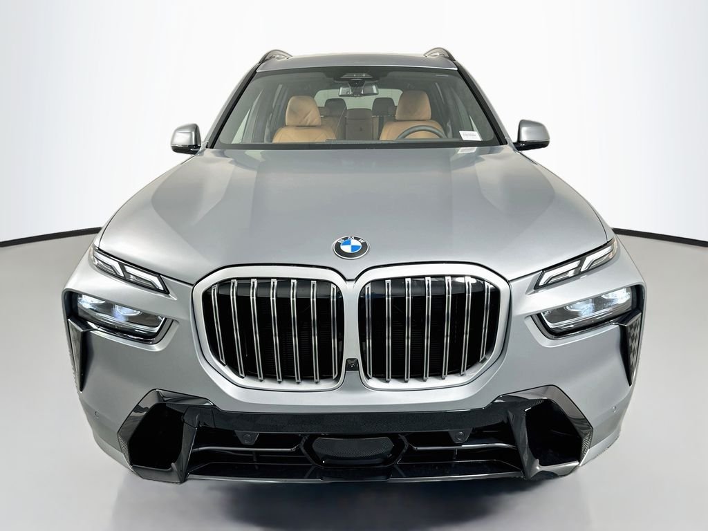 New 2027 Gray Metallic BMW xDrive40i image 2