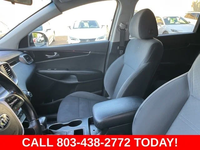 Used 2020 Silver Kia LX image 8