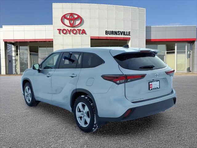 Certified Used 2024 CELESTIAL SILVER Toyota  image 6