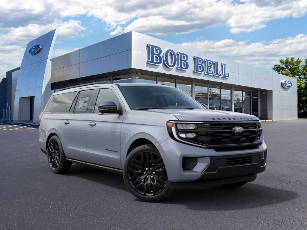 New 2027 Gray Ford Platinum image 4