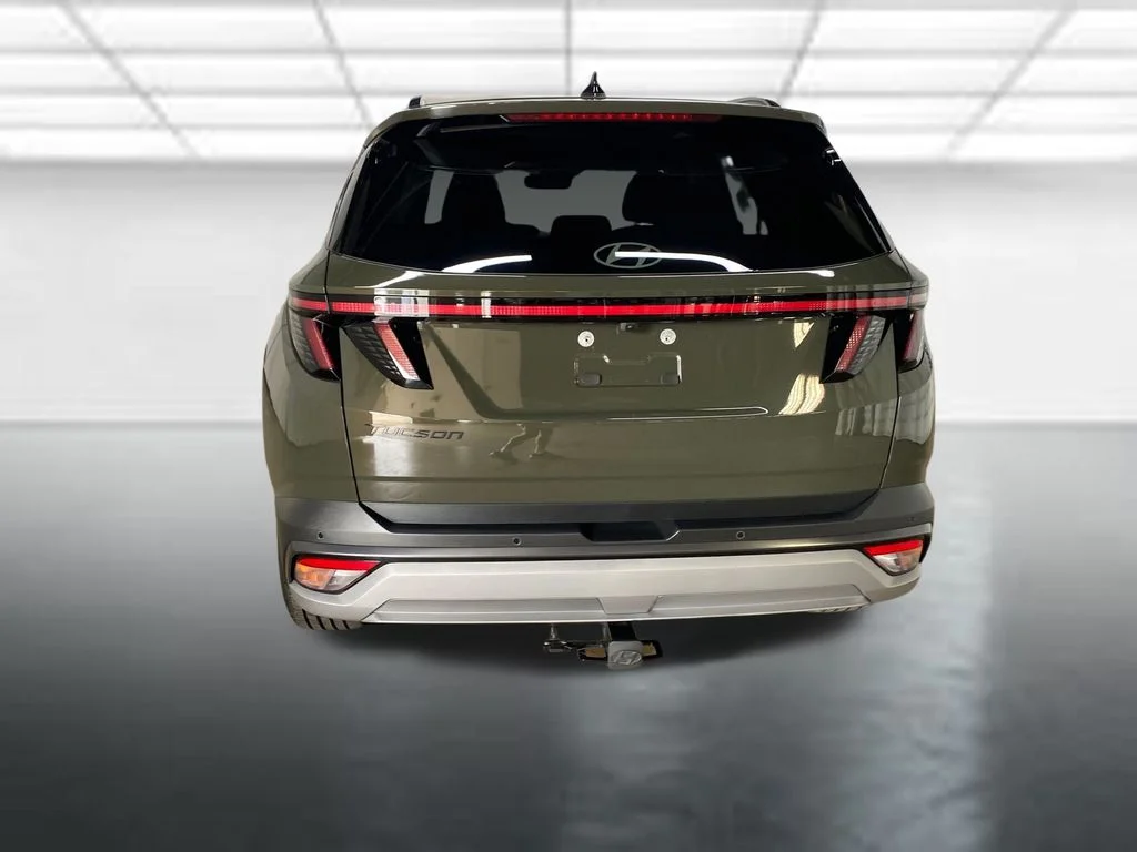 Used 2026 Green Hyundai Limited image 6