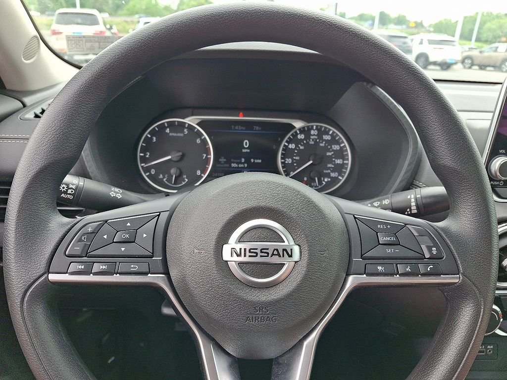 Used 2023  Nissan SV image 20
