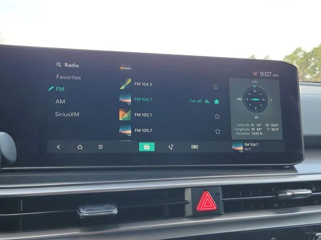 New 2026 Glacial White Pearl Kia LX image 30