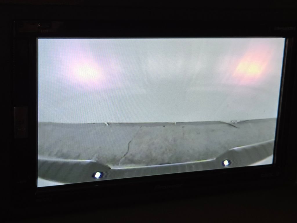Used 2014 Silver GMC SLE image 35