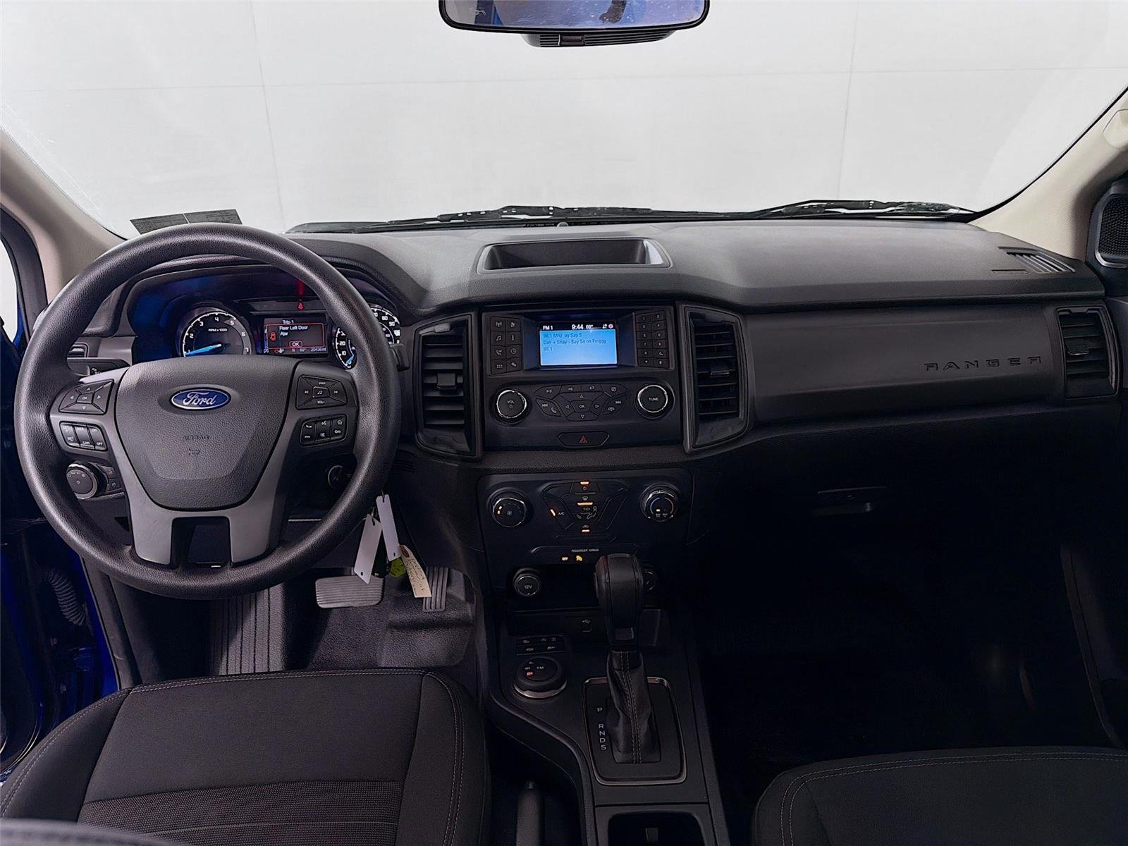 Used 2020 Lightning Blue Ford XL image 25