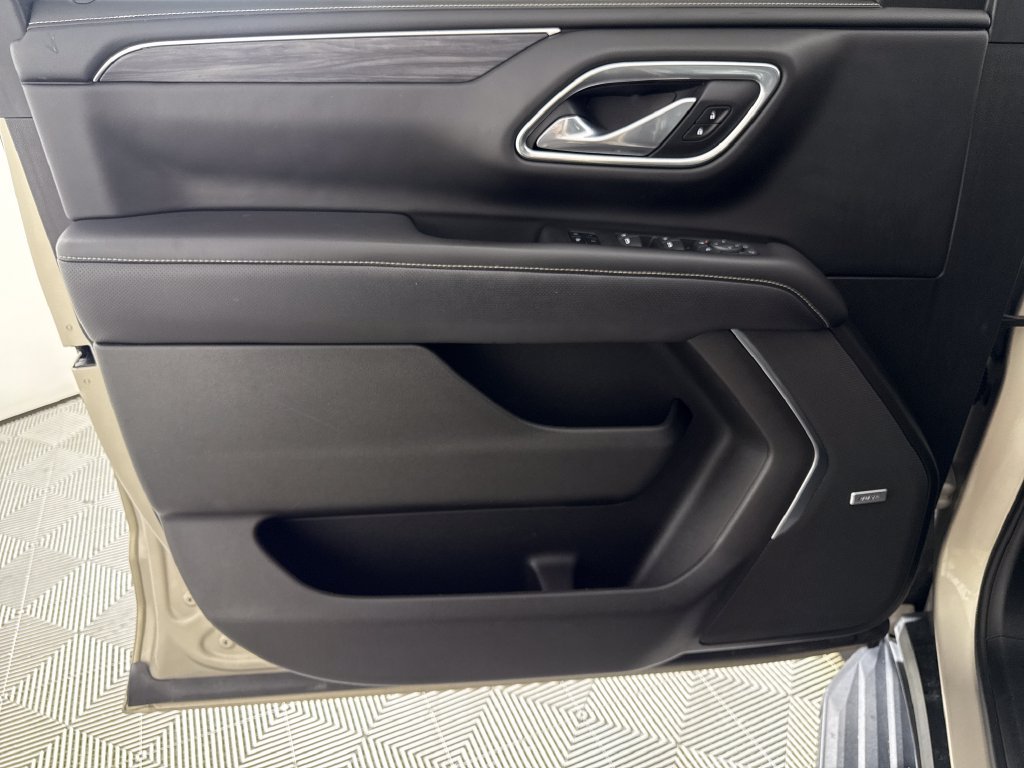 2021 GMC Yukon SLT - Photo 9