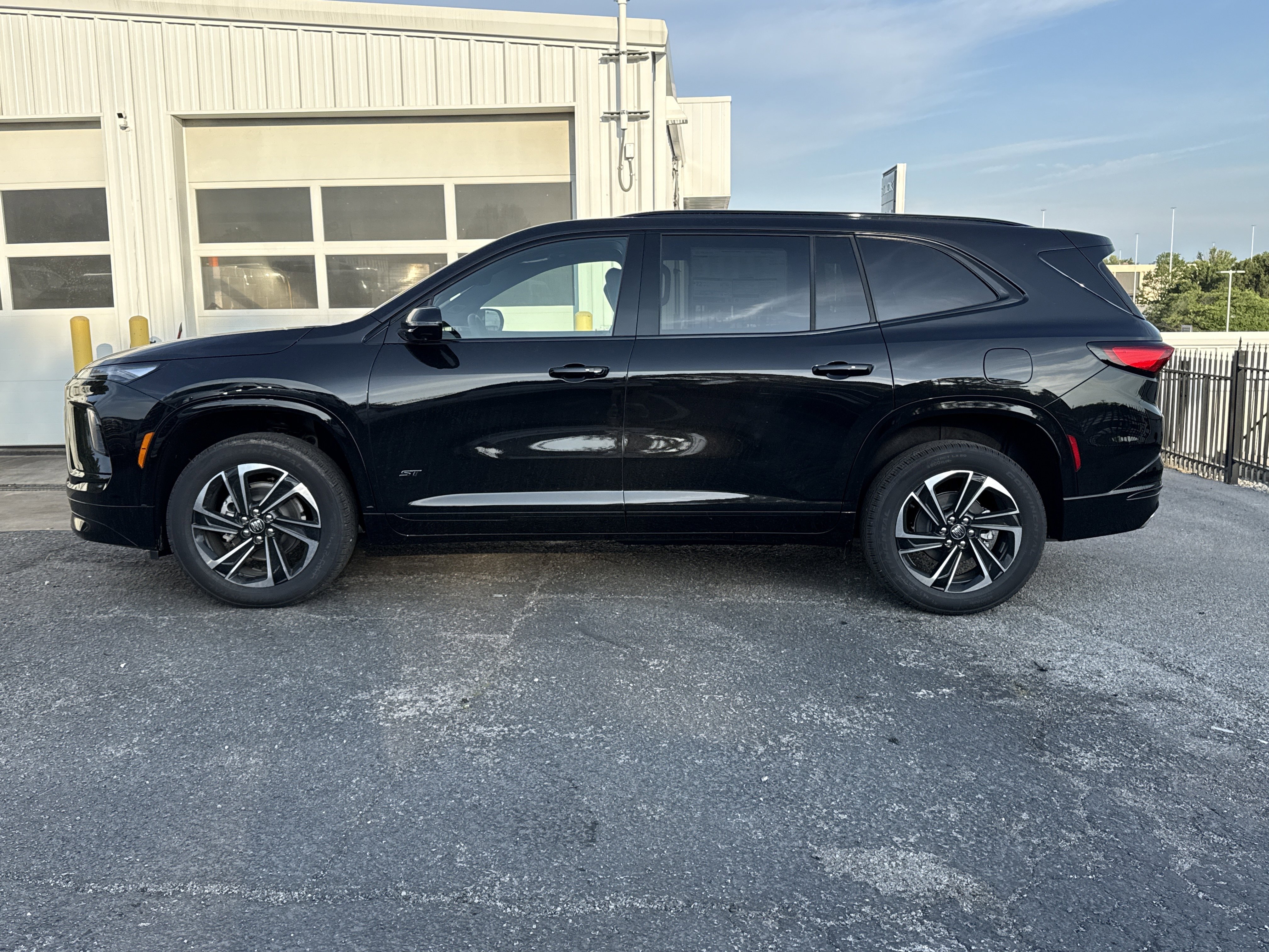 New 2026 Ebony Twilight Metallic Buick Sport Touring image 10
