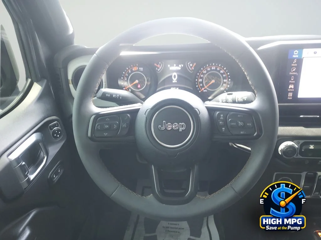 Used 2024 Gray Jeep Sport S image 19