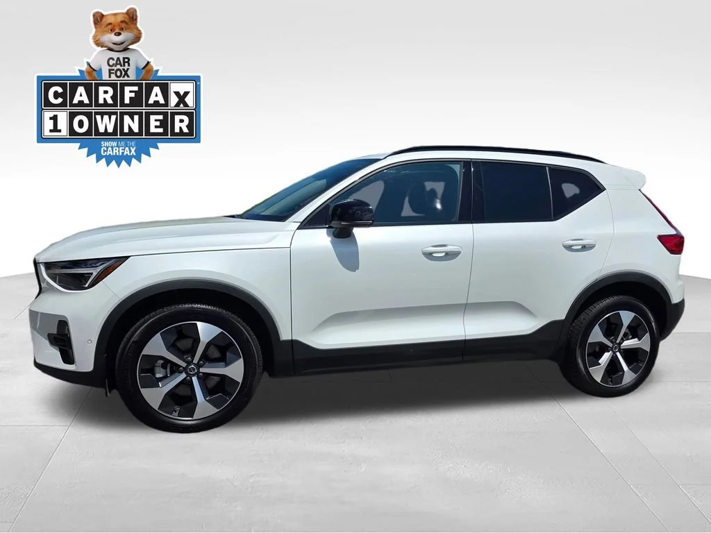 Used 2026  Volvo Plus image 3