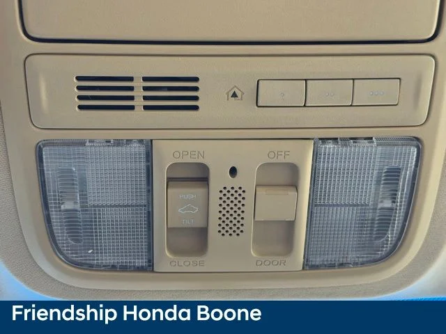 Used 2010  Honda EX-L image 25