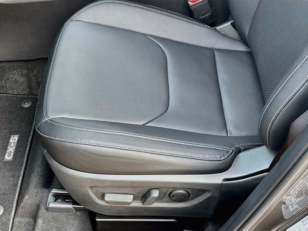 New 2026 Machine Gray Metallic Mazda 2.5 S Premium Plus AWD image 20