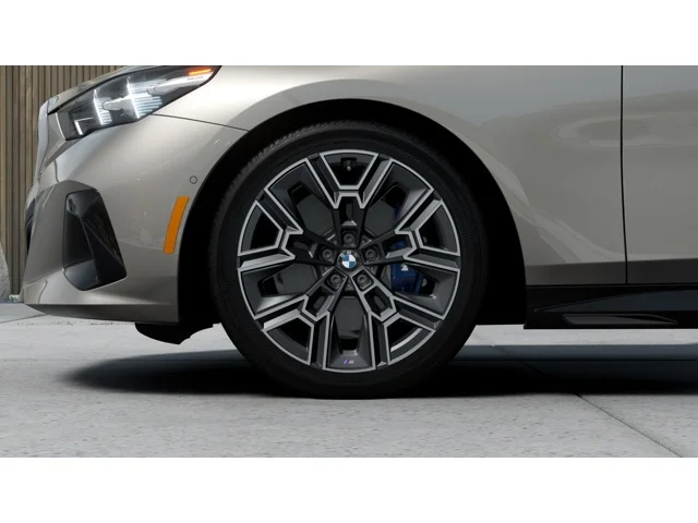 New 2027 Oxide Grey Metallic BMW 530i image 7