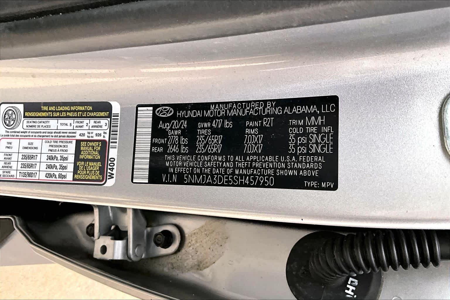 Used 2025 Shimmering Silver Hyundai SE image 31