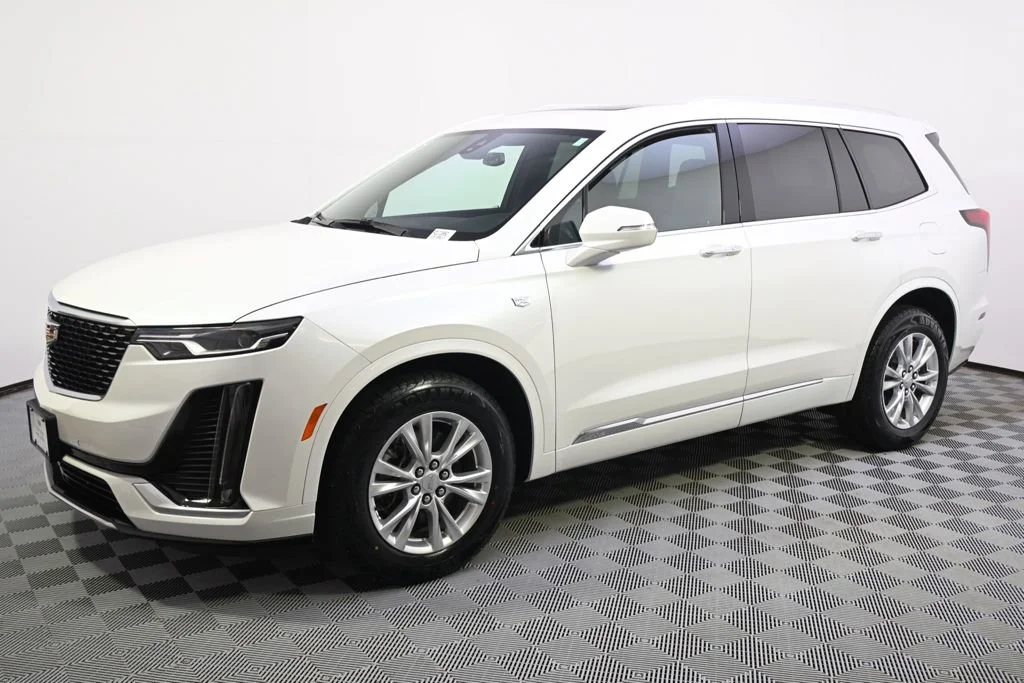 Certified 2023 Cadillac XT6 Luxury with VIN 1GYKPBR4XPZ173952 for sale in Minneapolis, Minnesota