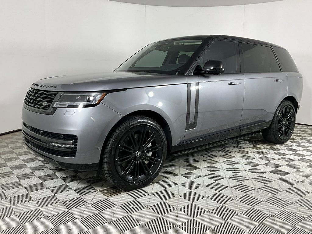 2025 Land Rover Range Rover SE