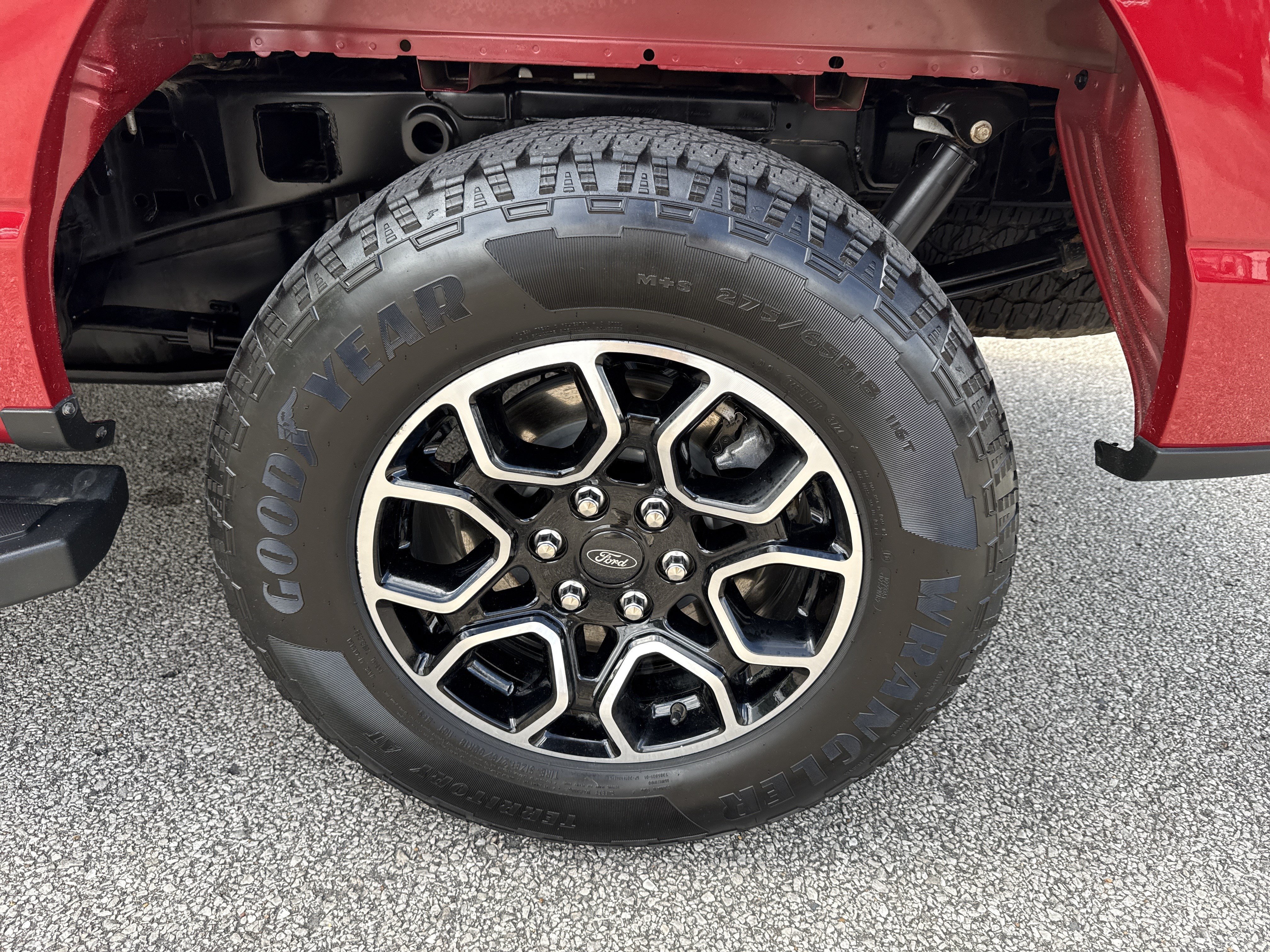 Used 2022 Red Ford XLT image 19
