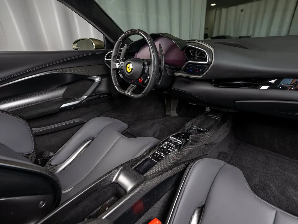 Certified Used 2025 Verde Masoni Opaco Ferrari  image 22