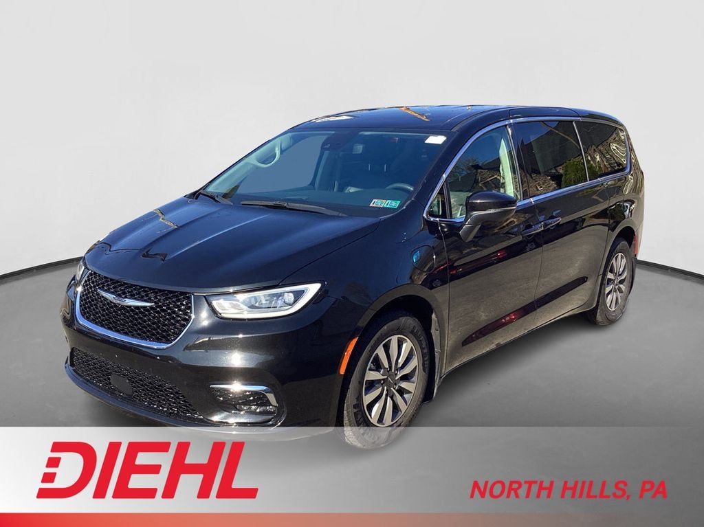2023 Chrysler Pacifica Hybrid
