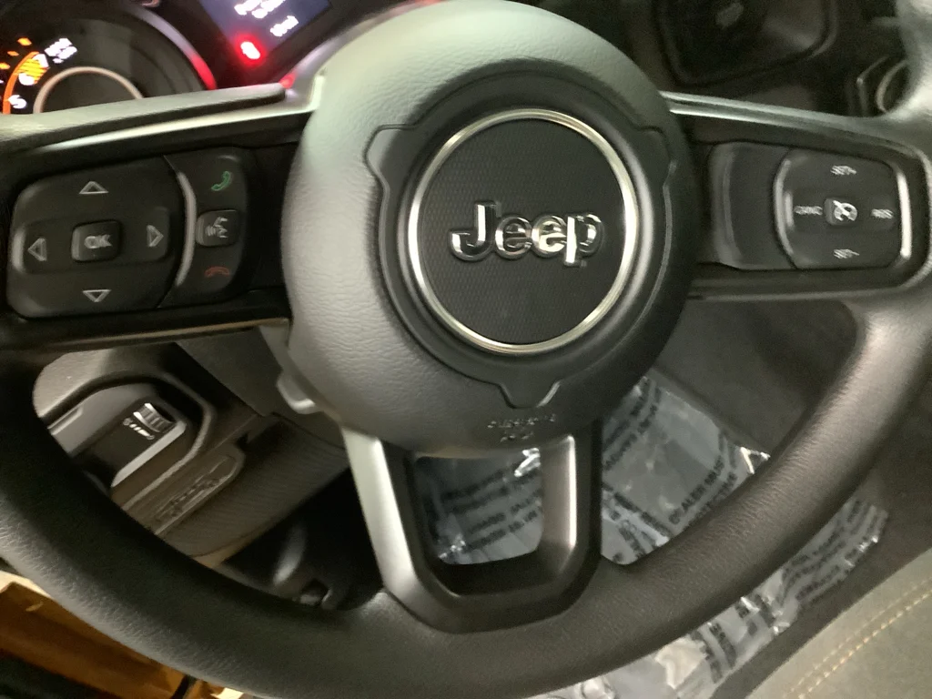 New 2026 Goldilocks Exterior Paint Jeep Sport image 15