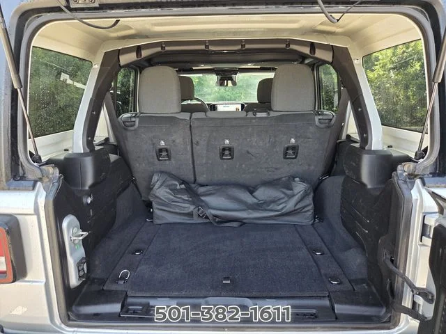 Used 2024 Silver Jeep Sport S image 13