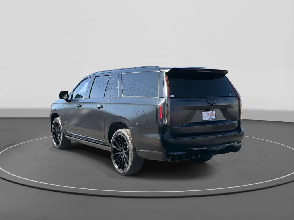 Used 2023 Black Raven Cadillac AWD V-Series image 7