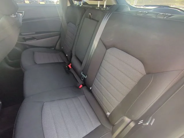 Used 2020 White Ford SE image 29