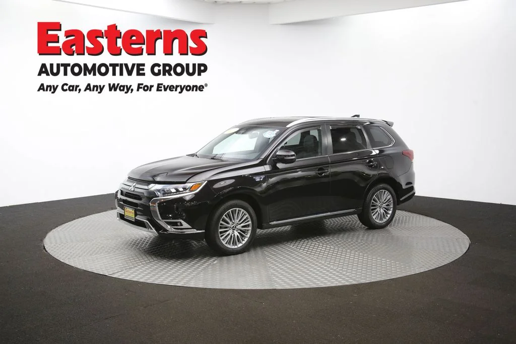 Used 2021 Black Mitsubishi SEL image 57