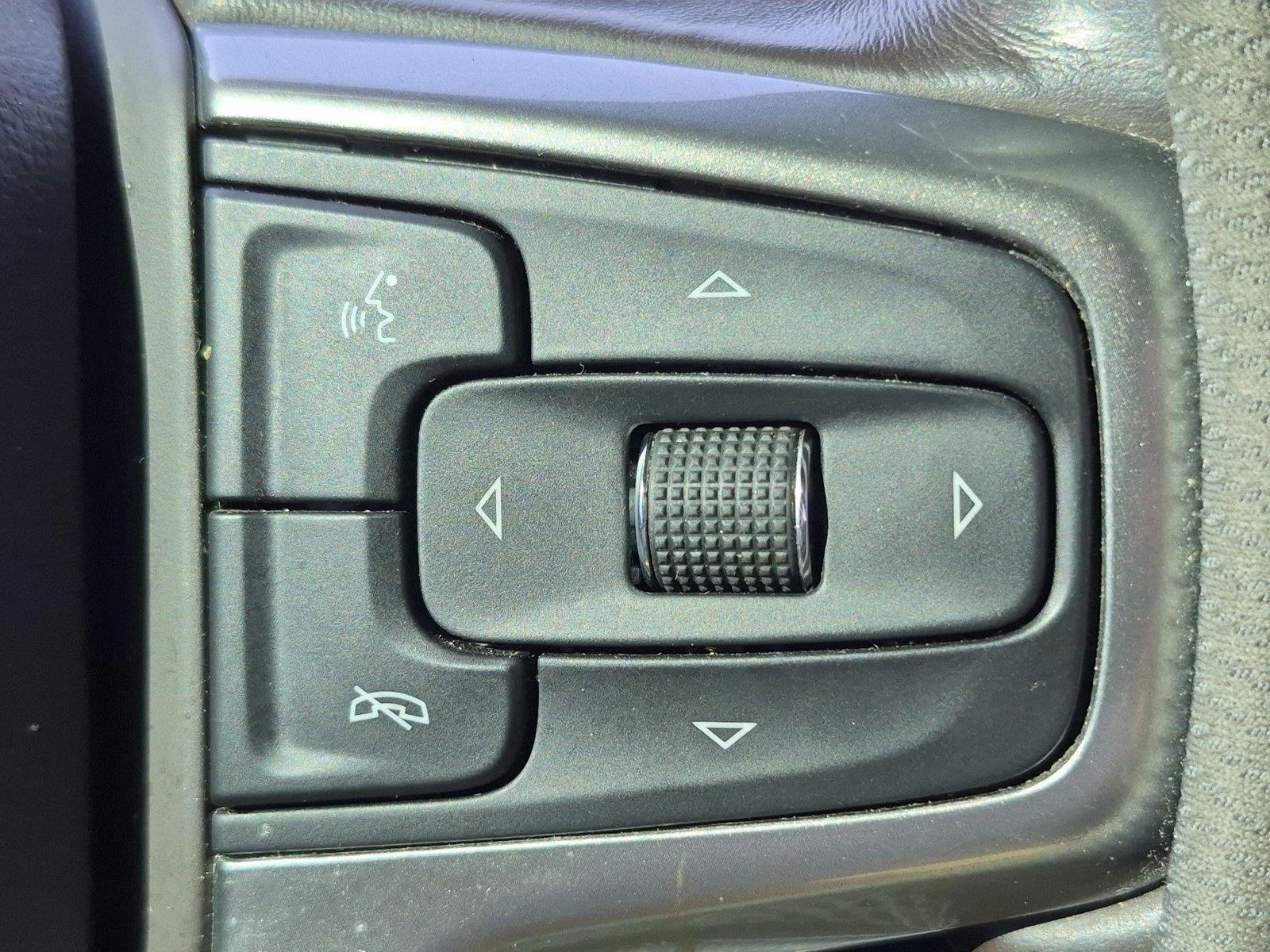 Used 2021 Northsky Blue Metallic Chevrolet LT image 20