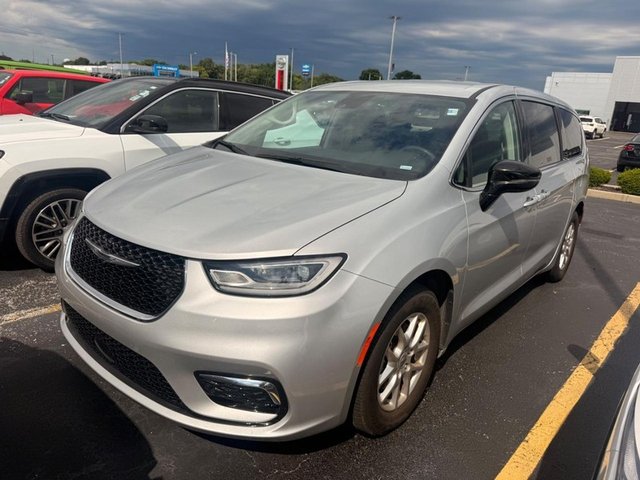 2024 Chrysler Pacifica Touring L FWD