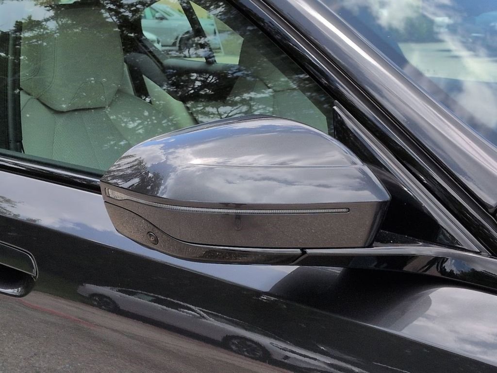 New 2027 Dark Graphite Metallic BMW 530i image 12
